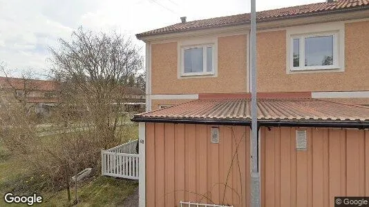 Bostadsrätter till salu i Huddinge - Bild från Google Street View