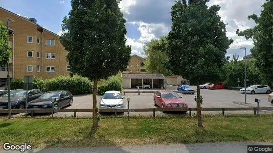 Lägenheter till salu i Danderyd - Bild från Google Street View