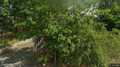 Lägenheter till salu i Huddinge - Bild från Google Street View