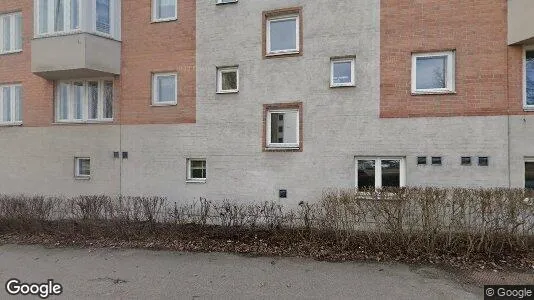 Lägenheter till salu i Huddinge - Bild från Google Street View