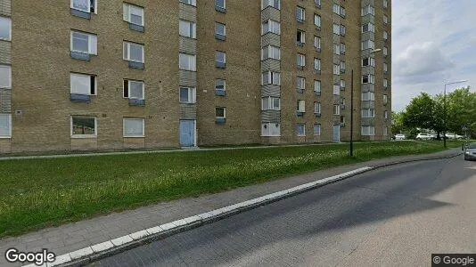 Lägenheter att hyra i Rosengård - Bild från Google Street View