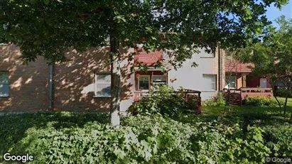 Bostadsrätter till salu i Botkyrka - Bild från Google Street View