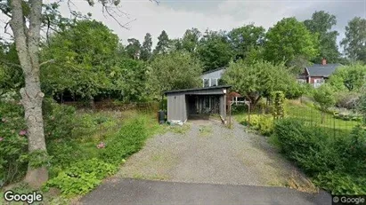 Lägenheter till salu i Botkyrka - Bild från Google Street View