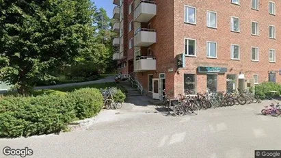 Bostadsrätter till salu i Huddinge - Bild från Google Street View