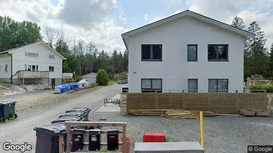 Lägenheter till salu i Huddinge - Bild från Google Street View