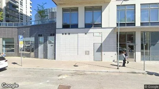 Lägenheter till salu i Solna - Bild från Google Street View