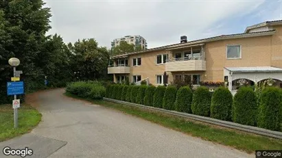 Bostadsrätter till salu i Botkyrka - Bild från Google Street View