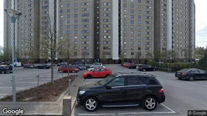 Lägenheter till salu i Täby - Bild från Google Street View