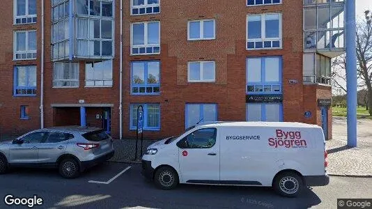 Bostadsrätter till salu i Halmstad - Bild från Google Street View