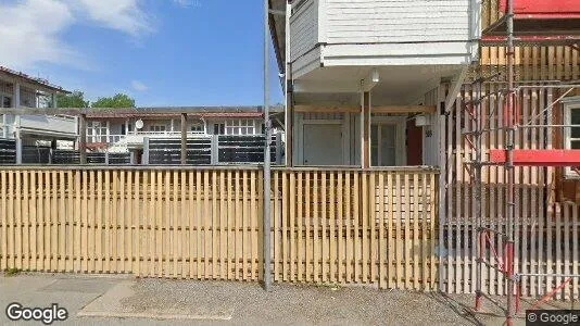 Lägenheter att hyra i Haninge - Bild från Google Street View