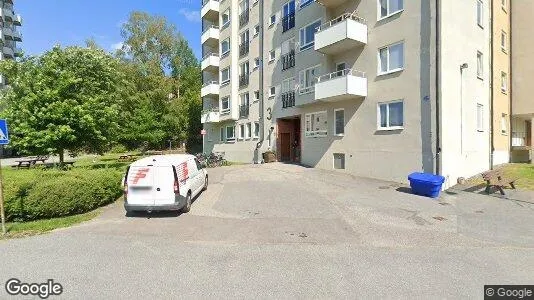 Lägenheter att hyra i Huddinge - Bild från Google Street View