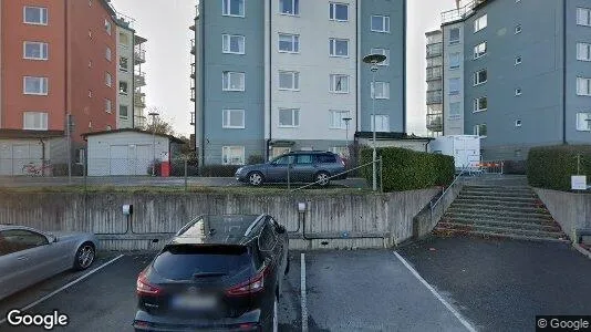 Lägenheter till salu i Upplands-Bro - Bild från Google Street View