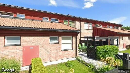 Bostadsrätter till salu i Botkyrka - Bild från Google Street View