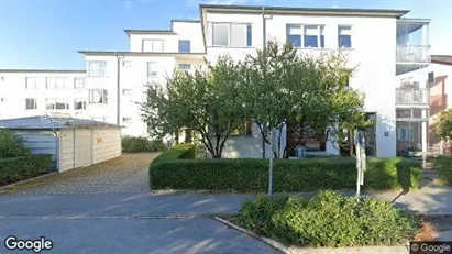 Bostadsrätter till salu i Håbo - Bild från Google Street View