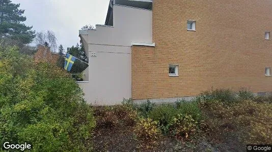 Lägenheter till salu i Upplands Väsby - Bild från Google Street View