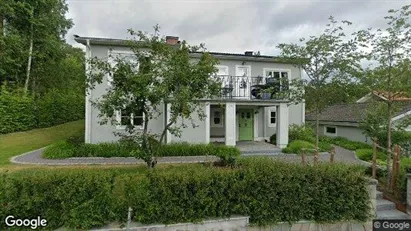 Lägenheter till salu i Täby - Bild från Google Street View