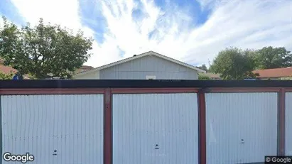 Lägenheter till salu i Ekerö - Bild från Google Street View