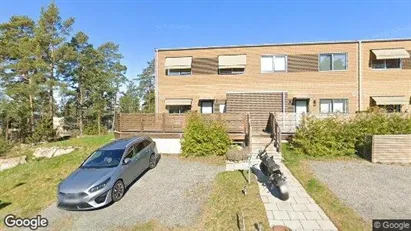 Lägenheter till salu i Sollentuna - Bild från Google Street View