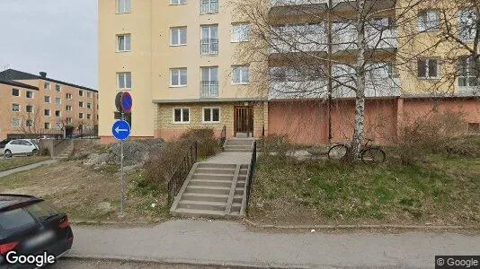 Bostadsrätter till salu i Huddinge - Bild från Google Street View