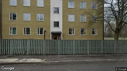 Bostadsrätter till salu i Haninge - Bild från Google Street View