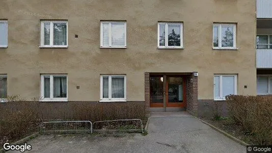 Lägenheter att hyra i Huddinge - Bild från Google Street View