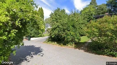 Lägenheter till salu i Ekerö - Bild från Google Street View