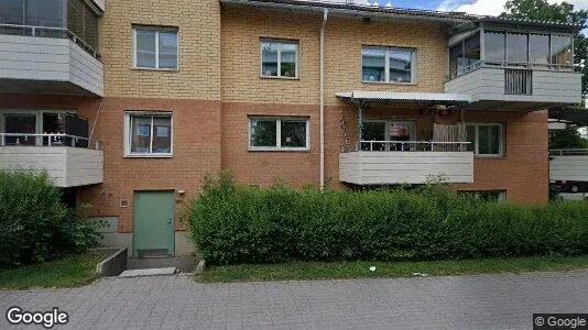 Lägenheter till salu i Huddinge - Bild från Google Street View