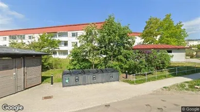 Lägenheter till salu i Haninge - Bild från Google Street View