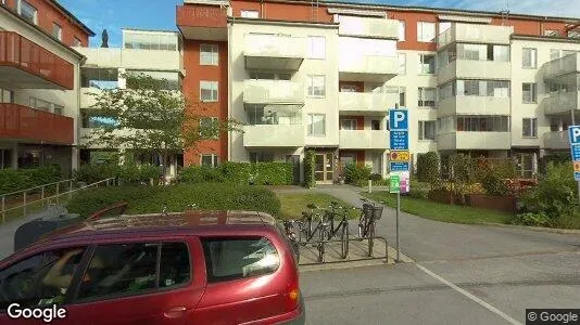 Lägenheter till salu i Ekerö - Bild från Google Street View