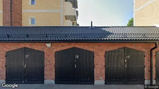 Bostadsrätter till salu i Haninge - Bild från Google Street View