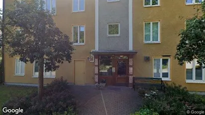 Lägenheter till salu i Huddinge - Bild från Google Street View