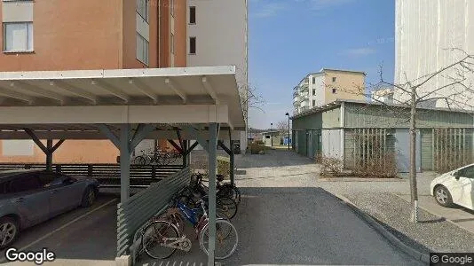 Lägenheter till salu i Järfälla - Bild från Google Street View