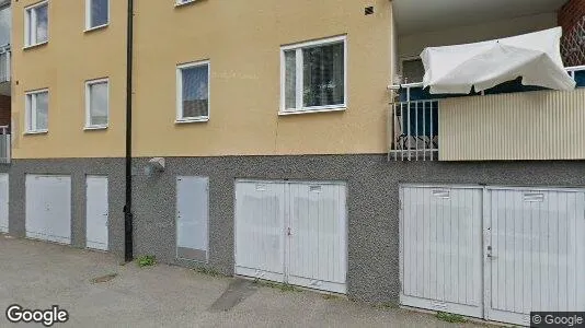 Lägenheter till salu i Haninge - Bild från Google Street View