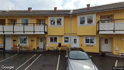 Bostadsrätter till salu i Haninge - Bild från Google Street View