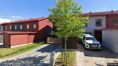 Bostadsrätter till salu i Haninge - Bild från Google Street View