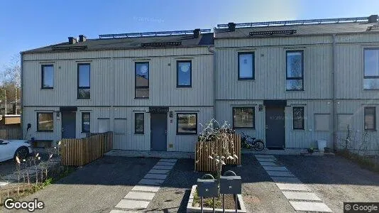 Lägenheter till salu i Österåker - Bild från Google Street View
