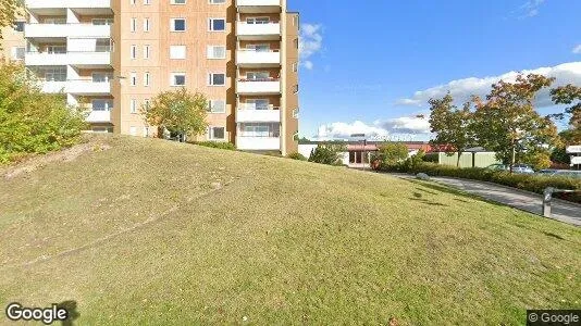 Bostadsrätter till salu i Lidingö - Bild från Google Street View