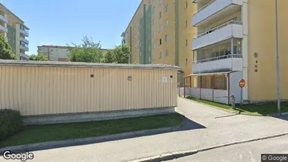 Bostadsrätter till salu i Botkyrka - Bild från Google Street View
