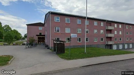 Bostadsrätter till salu i Köping - Bild från Google Street View