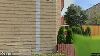 Bostadsrätter till salu i Botkyrka - Bild från Google Street View