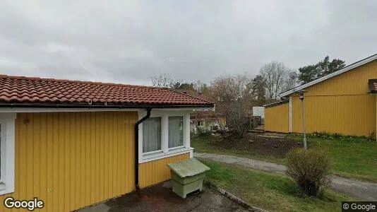 Lägenheter till salu i Österåker - Bild från Google Street View
