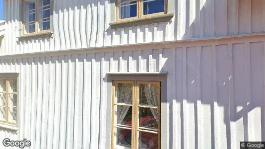 Lägenheter till salu i Lysekil - Bild från Google Street View