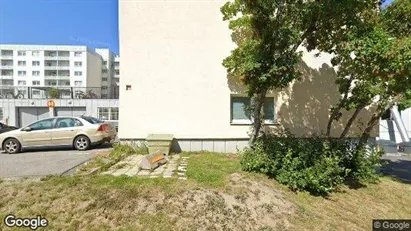 Lägenheter att hyra i Huddinge - Bild från Google Street View