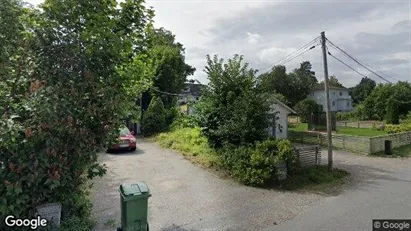 Lägenheter till salu i Huddinge - Bild från Google Street View