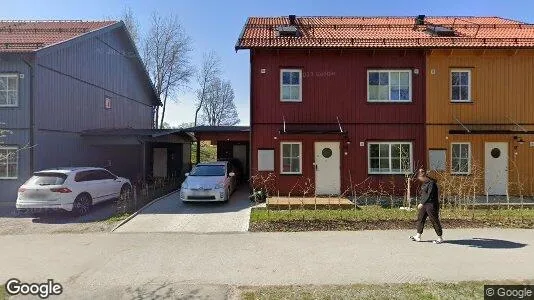 Bostadsrätter till salu i Upplands Väsby - Bild från Google Street View