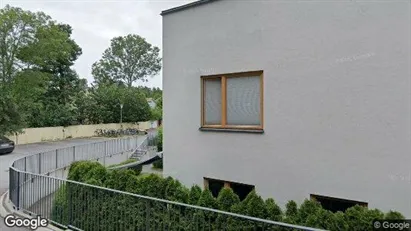 Lägenheter till salu i Nacka - Bild från Google Street View