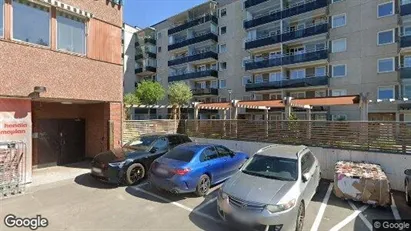 Lägenheter till salu i Täby - Bild från Google Street View