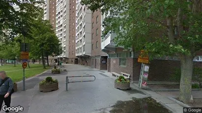 Lägenheter till salu i Täby - Bild från Google Street View