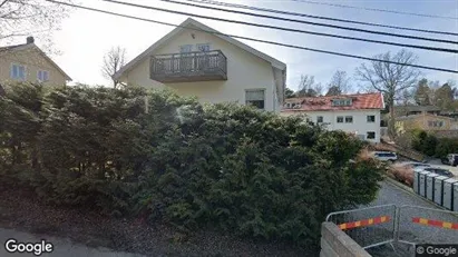 Lägenheter till salu i Täby - Bild från Google Street View