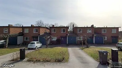 Lägenheter till salu i Täby - Bild från Google Street View